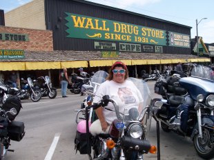 wall drug, wall south dakota